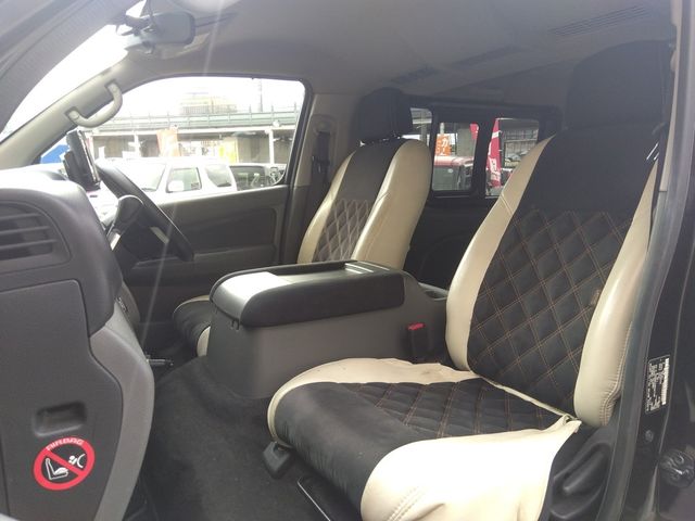 NISSAN NV350 CARAVAN 4WD 2013 Image 31