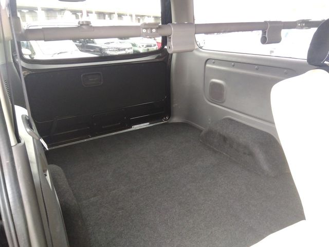 NISSAN NV350 CARAVAN 4WD 2013 Image 31