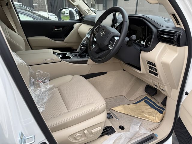 TOYOTA LANDCRUISER WAGON 2024 Image 31