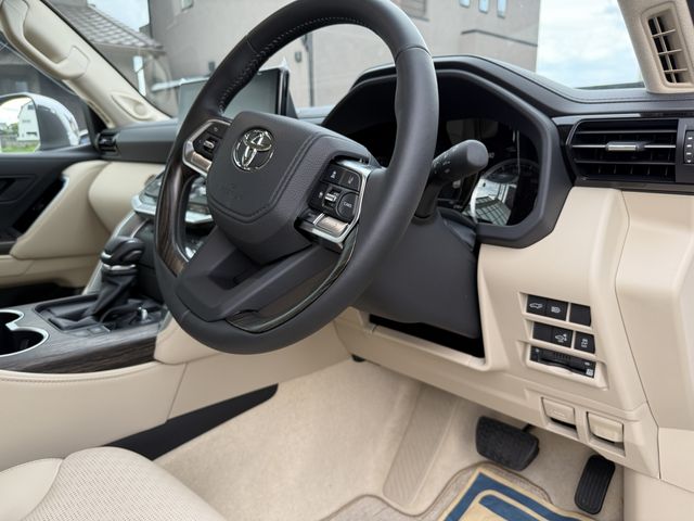 TOYOTA LANDCRUISER WAGON 2024 Image 31