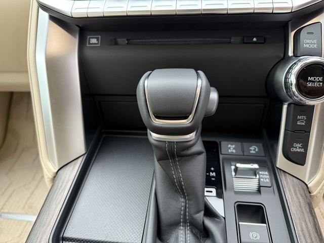 TOYOTA LANDCRUISER WAGON 2024 Image 31