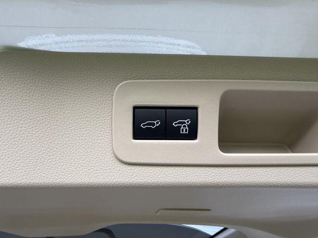 TOYOTA LANDCRUISER WAGON 2024 Image 31