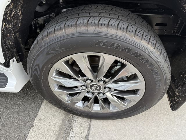 TOYOTA LANDCRUISER WAGON 2024 Image 31