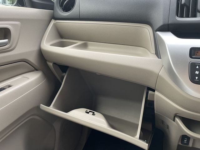 HONDA N-WGN 4WD 2017 Image 31