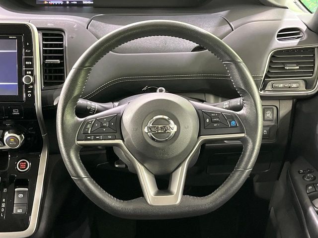 NISSAN SERENA  S-HYBRID 2018 Image 31