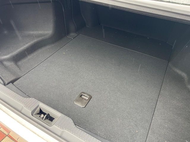 TOYOTA CROWN SEDAN HYBRID 2021 Image 31