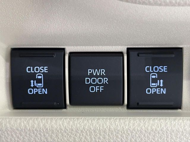 TOYOTA SIENTA HYBRID 2024 Image 31