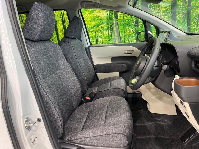 TOYOTA SIENTA HYBRID 2024 Image 31