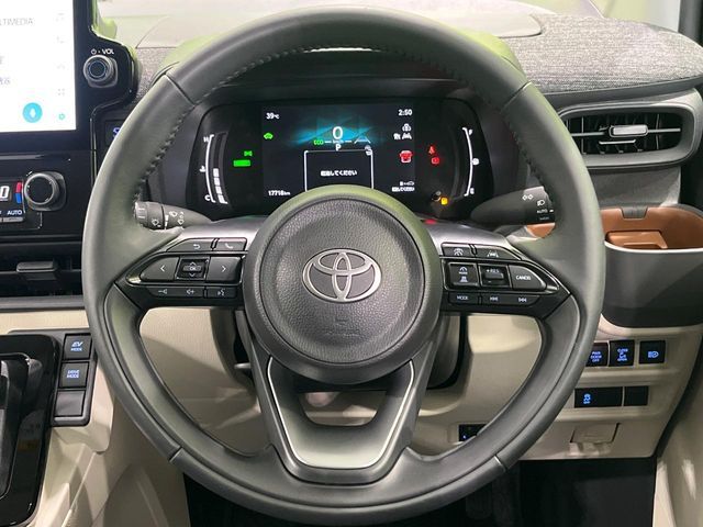 TOYOTA SIENTA HYBRID 2024 Image 31