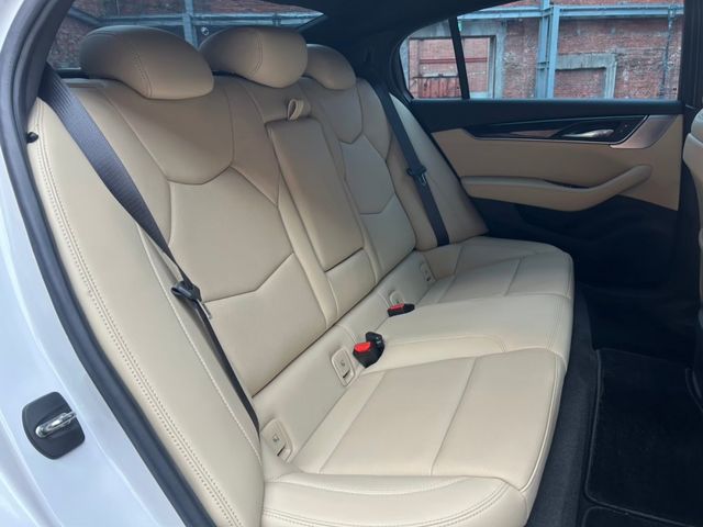 CADILLAC CT5 2022 Image 31