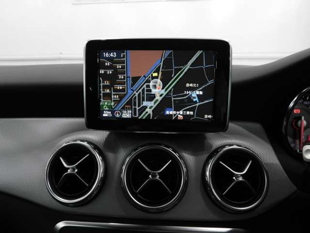 MERCEDES BENZ GLA CL 2015 Image 31