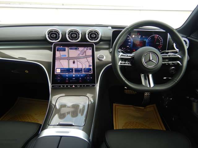 MERCEDES BENZ C CLAS 2024 Image 31