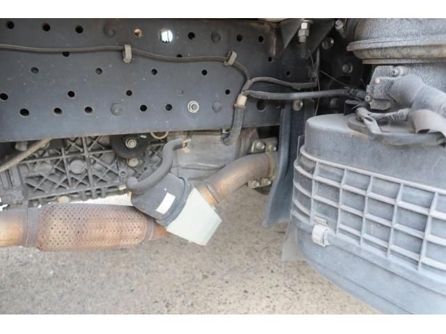 ISUZU ELF 2013 Image 31