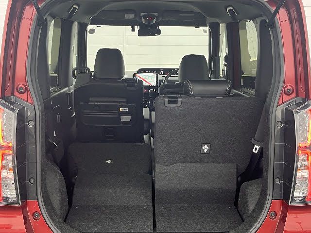 DAIHATSU TANTO CUSTOM 2021 Image 31