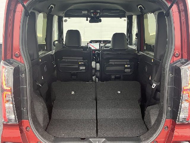 DAIHATSU TANTO CUSTOM 2021 Image 31