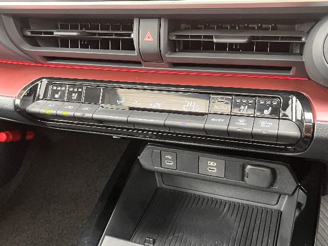 TOYOTA PRIUS 2023 Image 31