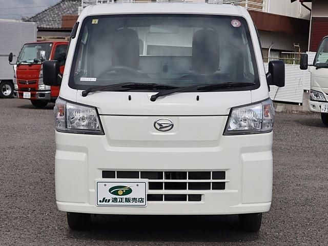 DAIHATSU HIJET TRUCK 4WD 2023 Image 31