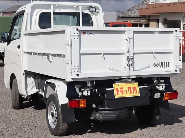 DAIHATSU HIJET TRUCK 4WD 2023 Image 31