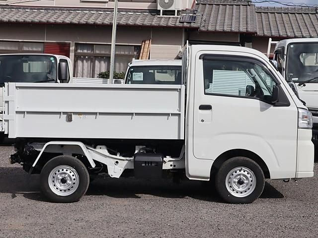 DAIHATSU HIJET TRUCK 4WD 2023 Image 31