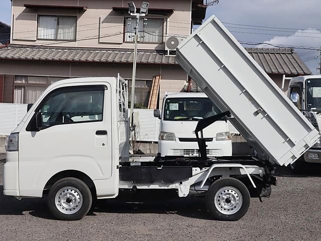 DAIHATSU HIJET TRUCK 4WD 2023 Image 31