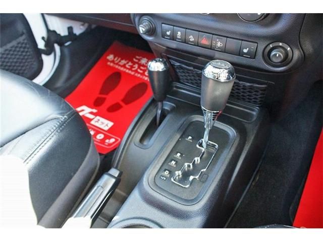 JEEP WRANGLER UNLIMI 2014 Image 31