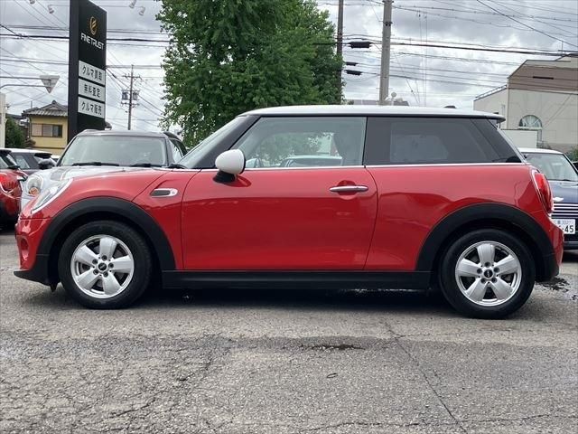 BMW MINI COOPER D 2018 Image 31