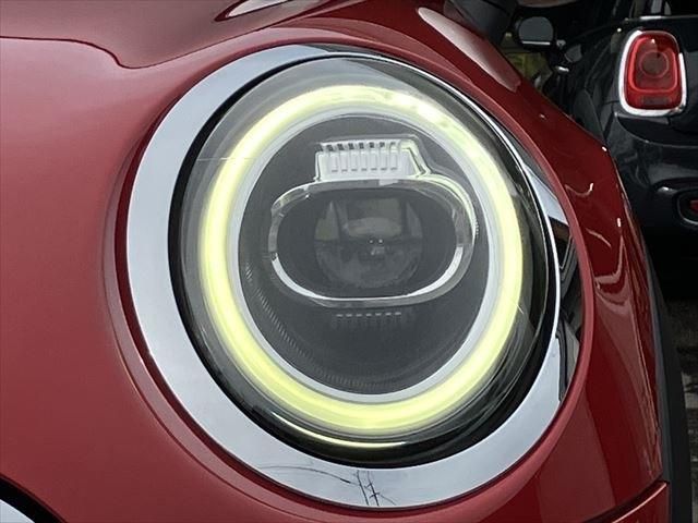 BMW MINI COOPER D 2018 Image 31