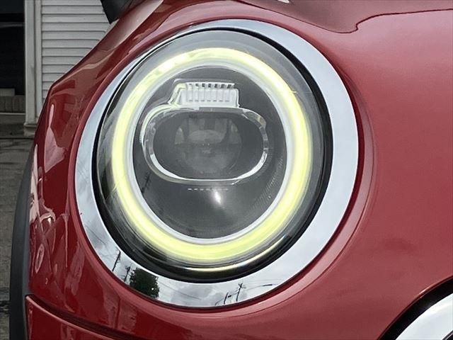 BMW MINI COOPER D 2018 Image 31