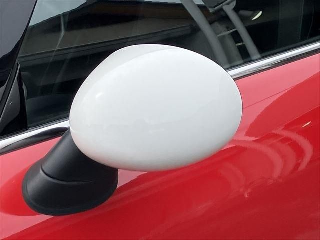 BMW MINI COOPER D 2018 Image 31