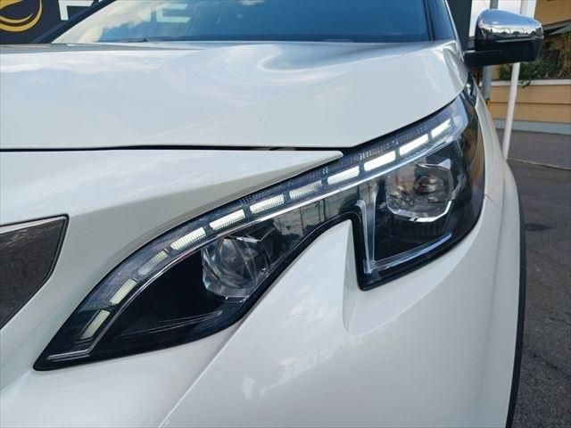 PEUGEOT 3008 2017 Image 31