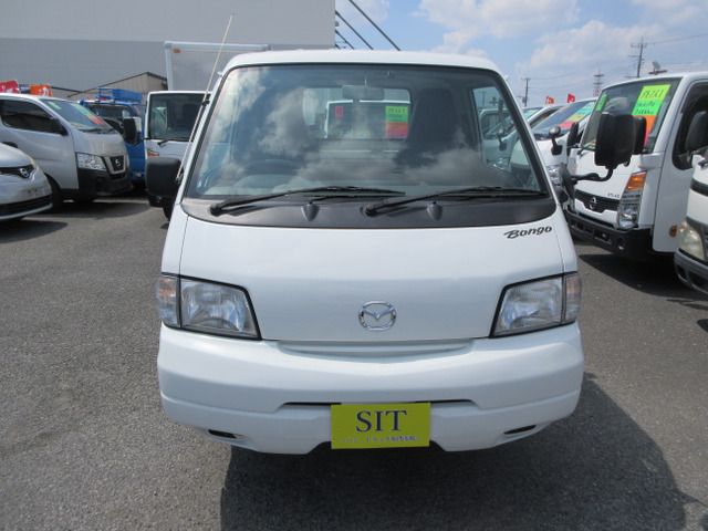 MAZDA BONGO TRUCK 1.15T 2W 2017 Image 31