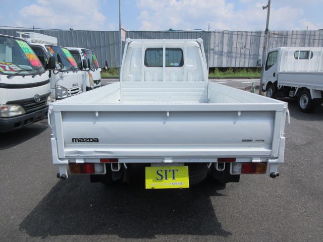 MAZDA BONGO TRUCK 1.15T 2W 2017 Image 31