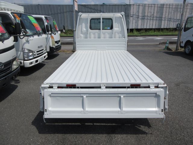 MAZDA BONGO TRUCK 1.15T 2W 2017 Image 31