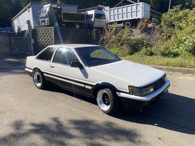 TOYOTA COROLLA LEVIN 1985 Image 31
