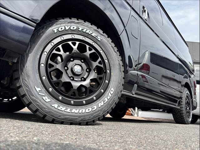 TOYOTA HIACE VAN 4WD 2022 Image 31