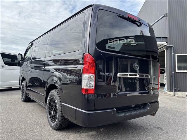 TOYOTA HIACE VAN 4WD 2022 Image 31