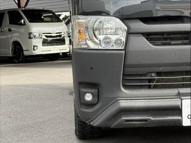 TOYOTA HIACE VAN 4WD 2022 Image 31