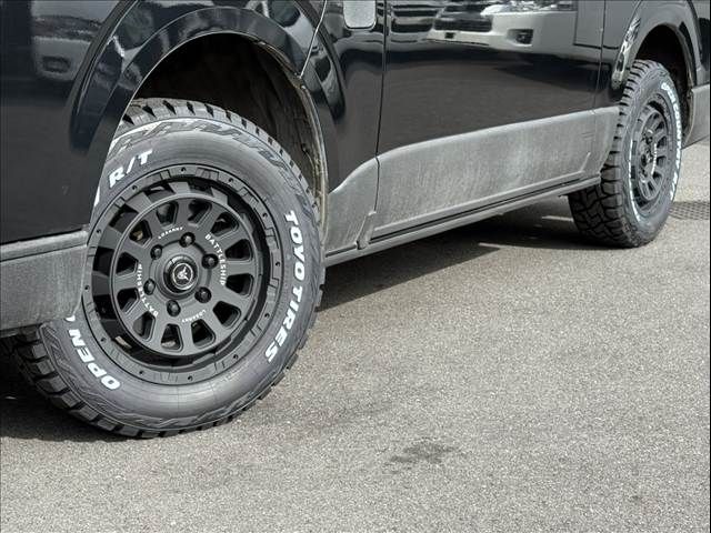 TOYOTA HIACE VAN 4WD 2022 Image 31