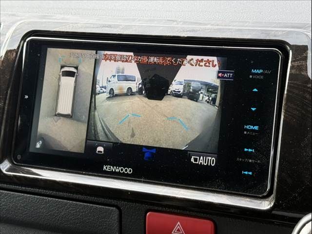 TOYOTA HIACE VAN 4WD 2022 Image 31