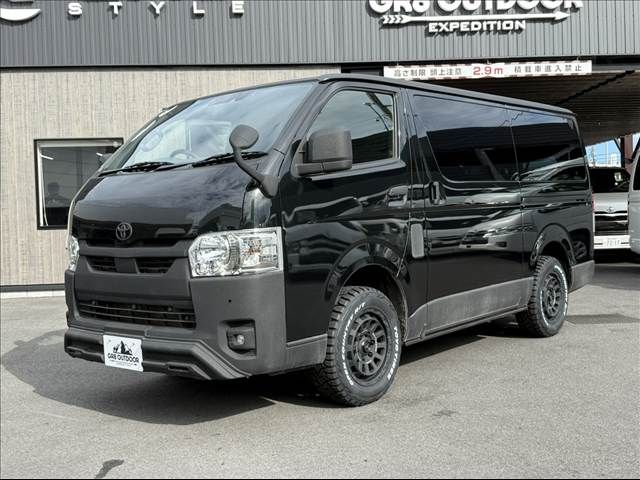 TOYOTA HIACE VAN 4WD 2022 Image 31