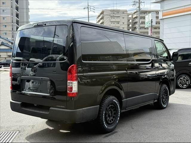 TOYOTA HIACE VAN 4WD 2022 Image 31