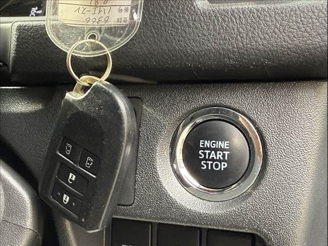 TOYOTA HIACE VAN 4WD 2022 Image 31
