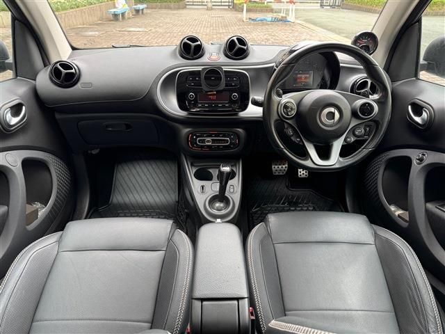 MCC SMART FORTWO COUPE 2017 Image 31