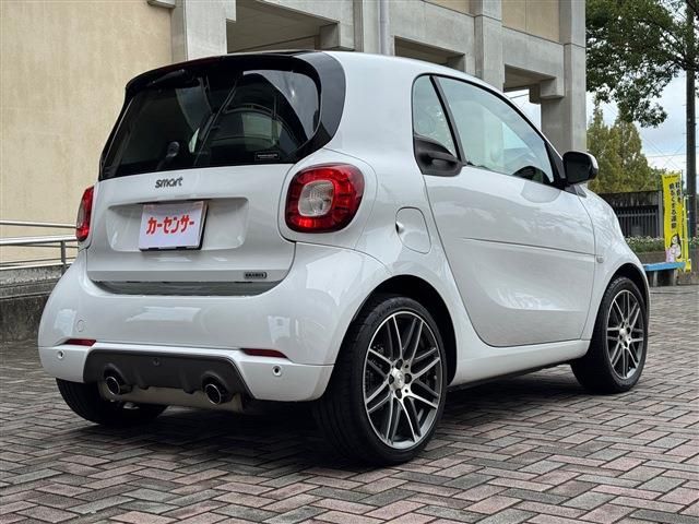 MCC SMART FORTWO COUPE 2017 Image 31