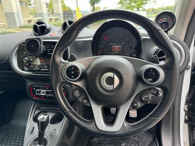 MCC SMART FORTWO COUPE 2017 Image 31