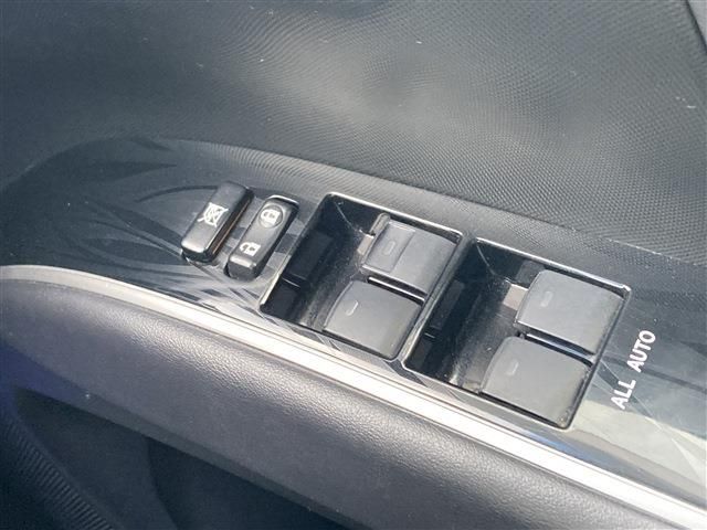 TOYOTA ESTIMA  4WD 2013 Image 31