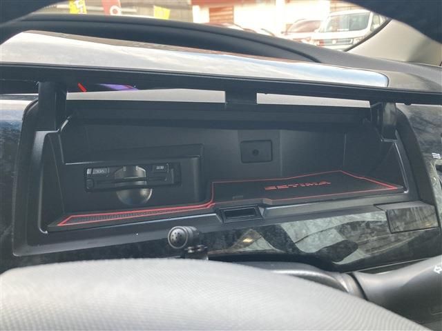 TOYOTA ESTIMA  4WD 2013 Image 31