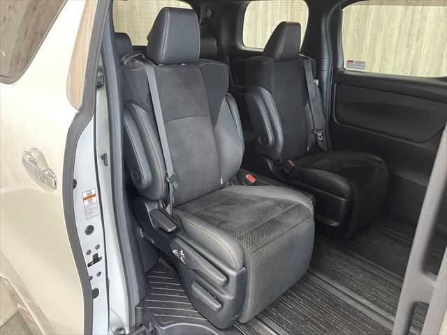 TOYOTA VELLFIRE 2020 Image 31