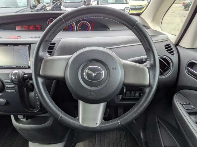 MAZDA BIANTE 2012 Image 31