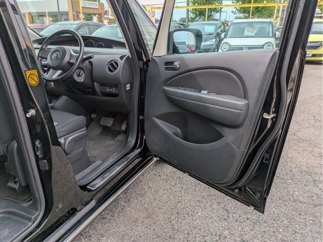 MAZDA BIANTE 2012 Image 31